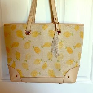 Lemon print tote purse
